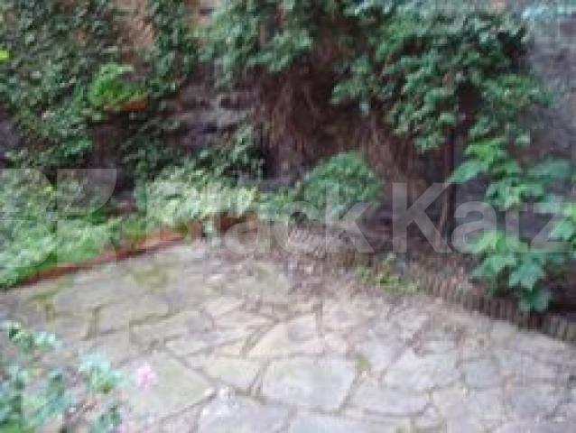 			LOCATION LOCATION LOCATION, 2 Bedroom, 1 bath, 1 reception Flat			 Marchmont Street, RUSSELL SQUARE